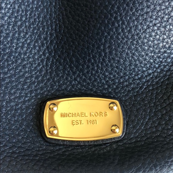 Michael Kors Navy Crossbody - Picture 2 of 8